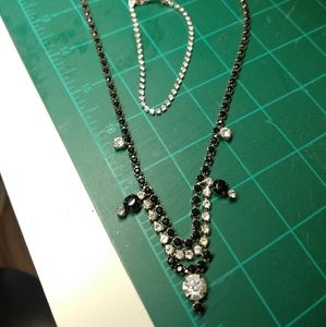 Necklace and bracelet set